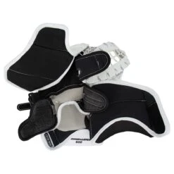 True L12.2 Pro Senior Goalie Glove -GoalieMonkey true goalie glove l122 pro sr inset3